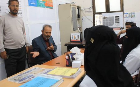 مدير صحة أبين يطلع على واقع خدمات الأمومة والطفولة بمركز خنفر