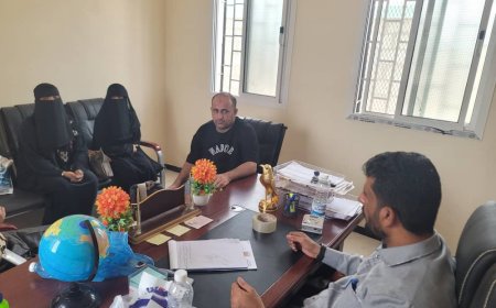 المغربي يناقش توسعة مستشفى الملاح الريفي ومشروعي التأهيل التنموي والصحة النفسية للأطفال