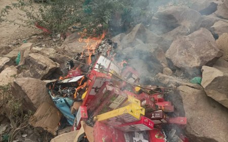 النيابة العامة بقعطبة ومكتب الصناعة يتلفان مواداً فاسدة وممنوعة