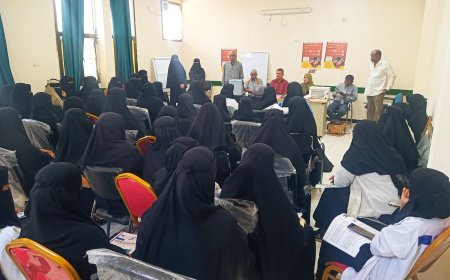أمين محلي زنجبار يدشن دورة العاملين الصحيين المشاركين بحملة التحصين ضد شلل الأطفال