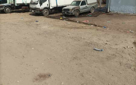 استياء واسع في تعز بعد نقل سوق الأسماك إلى موقع معزول يفتقر للخدمات