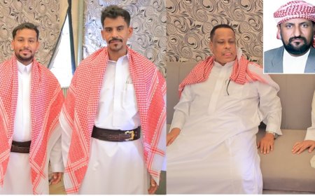الشيخ صالح سالم العامري عضو مجلس النواب رئيس كتلة حضرموت النيابية يهنئ الشيخ يحيى باجري واخوانه بمناسبة زواج أولادهم