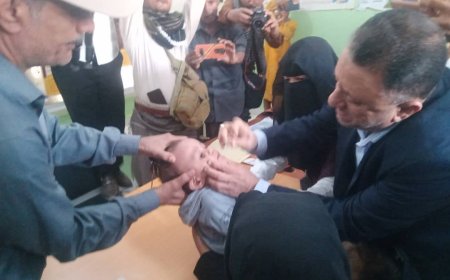 بحضور الحامد ونجاة والقادري تدشين الحملة الوطنية الطارئة ضد مرض شلل الأطفال بأبين