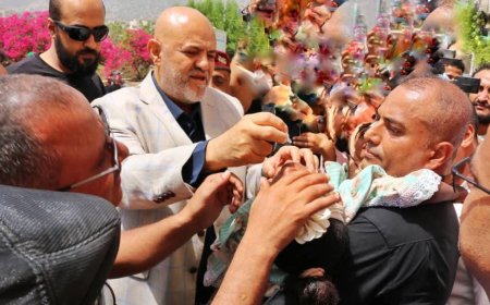 تدشين الحملة الوطنية للتحصين ضد شلل الأطفال بمحافظة تعز .
