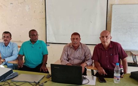 كلية ردفان الجامعية بجامعة لحج تدشن دورة الكفايات التدريسية لأعضاء هيئة التدريس المستجدين فى كلية