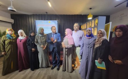 مركز الدراسات التطبيقية ينظم معرض فني وجلسة نقاش حول التماسك المجتمعي ودور المرأة في تعزيزه