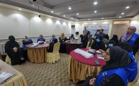 الوكيل الشبحي يدشن دورة تدريب على حزمة رعاية صحة وتغذية الأم والمولود والطفل وبتمويل من مركز الملك سلمان وتنفيذ الهيئة الطبية الدولية