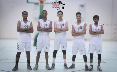 بأشراف مكتب وزارة الشباب والرياضة حضرموت الوادي والصحراء .. سيئون ينفرد بالصدارة والوحدة يتعثر امام جاره البرق بتريم وشبام خارج المنافسة في بطولة الشباب لكرة السلة