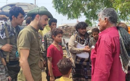 بتوجيهات قائد الحزام الأمني زنجبار.. إلزام المحال بتركيب كاميرات مراقبة لحماية الأسواق وردع الجريمة