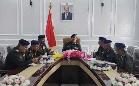  المجلس الأعلى للشرطة يناقش سير العمل في أكاديمية الشرطة وإجراءات القبول والتسجيل في كلية الشرطة والترقيات المستحقة للأفراد والضباط لعام 2024م