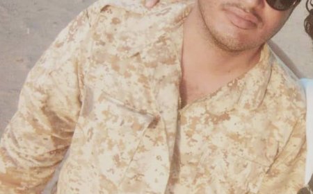 النقيب الدوكي يعزي في وفاة الشاب فريد محمد فريد حسين