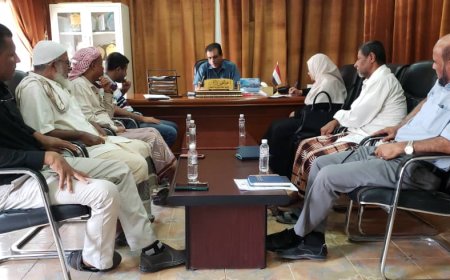 مدير عام مديرية القطن يلتقي فريق تقييم مشروع SIERY تعزيز المرونه المؤسسية والاقتصادية