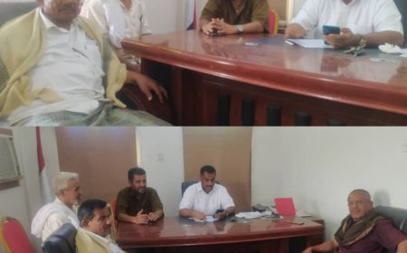 مراسيم استلام وتسليم إدارة مديرية مودية بحضور رسمي في مقر السلطة المحلية