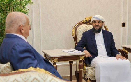 المحرّمي يوجه بصرف العلاوات والتسويات للموظفين واعطاء الاولوية للقطاعات التعليمية والصحية.