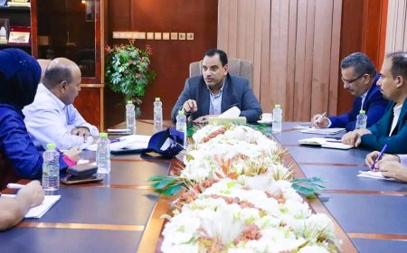 الوزير السقطري يؤكد التعاون مع مشروع الأشغال لتحسين البنية الزراعية والسمكية