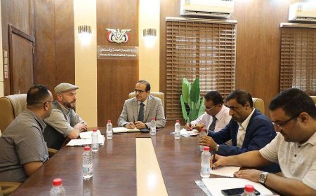 وزير الصحة يناقش مع منظمة "أطباء بلا حدود" تعزيز التعاون ودعم القطاع الصحي في عدن