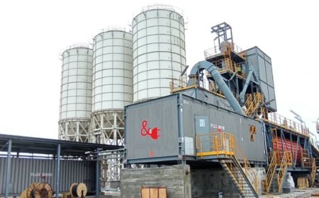 رجل الأعمال سمير القطيبي: بدأنا تصدير اسمنت صيرة للأسواق المحلية وقريباً الافتتاح الرسمي للمصنع 