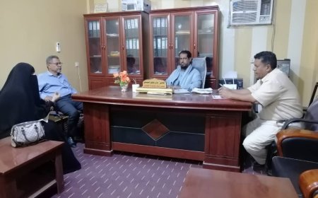 مدير عام خنفر اليوسفي يلتقي بفريق منظمة ادرا قسم الصحة والتغذية