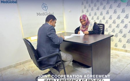 سواعد الخير وميديا غلوبال توقعان اتفاقية لتنفيذ مشروع طقم الطوارئ العائلي بعدن