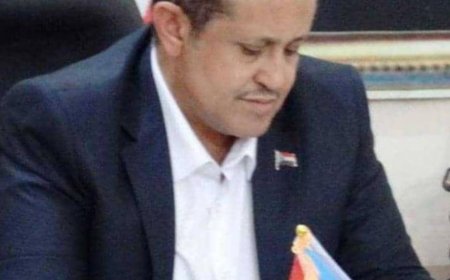 رئيس انتقالي لحج الحالمي يعزي في وفاة المناضل علي قائد أحمد الحوشبي