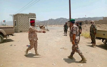 قيادة اللواء السادس صاعقة تكرم قطاع نصاب الأمني نظير إنجازهم الميداني