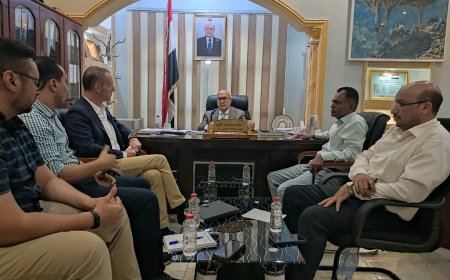 وزير الإدارة المحلية يبحث مع البرنامج الإنمائي دعم جهود التنمية في اليمن
