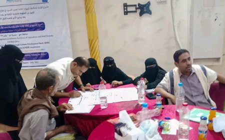 بحضور وكيل وزارة الزراعة والري.. إختتام دورة تدريبية في أنظمة الإدارة المالية والمحاسبية وحشد الموارد لجمعيات مستخدمي المياه بلحج