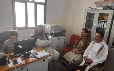 نائب مدير أوقاف شبوة يبحث مع مؤسسة الكهرباء ترشيد استهلاك التيار في المساجد