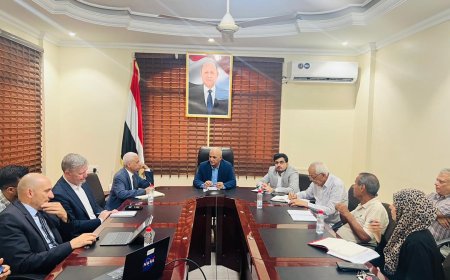وزير المياه والبيئة يبحث مع وفد البنك الدولي مشاريع تعزيز قدرات قطاع المياه في اليمن