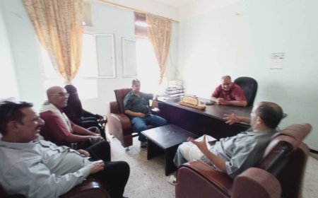 لقاء تشاوري في تربية تبن بلحج حول تأسيس المجلس التنسيقي لمجالس الأباء في أطار المديرية