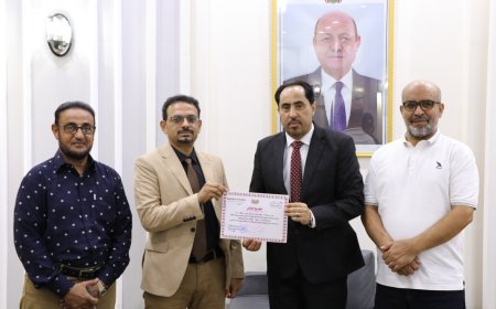 وزارة الشباب والرياضة تمنح نادي النصر حريب الاعتراف النهائي