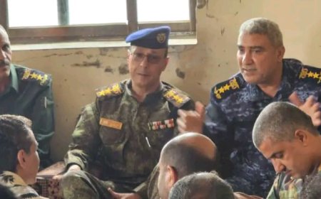 شرطة تعز تعقد اجتماعاً موسعاً مع عقال حارات مديرية المظفر لتعزيز التنسيق الأمني والمجتمعي