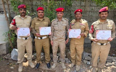 قائد الشرطة العسكرية يكرم خريجي قادة الكتائب بحضور رئيس عمليات محور أبين