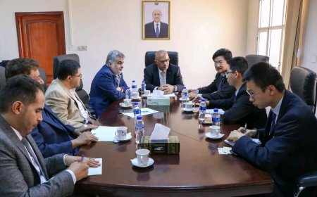 وزير التخطيط يبحث مع القائم بأعمال السفارة الصينية تعزيز التعاون والشراكة التنموية