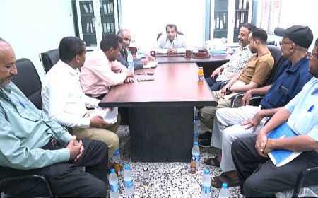 محافظ أبين يتفقد سير العمل في مستشفى الرازي العام بجعار ويؤكد حرصه على تحسين الخدمات الصحية