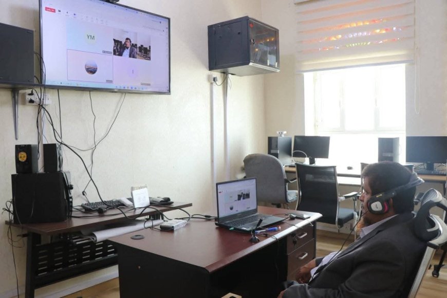 اجتماع عبر الزوم لمتابعة إجراءات تعويم الناقلة (مليحة) الجانحة في ميناء نشطون