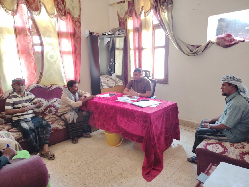 القائم بأعمال محافظ سقطرى يزور مؤسسة المياه ويشيد بجهودها في إعادة ضخ المياه لحديبو 