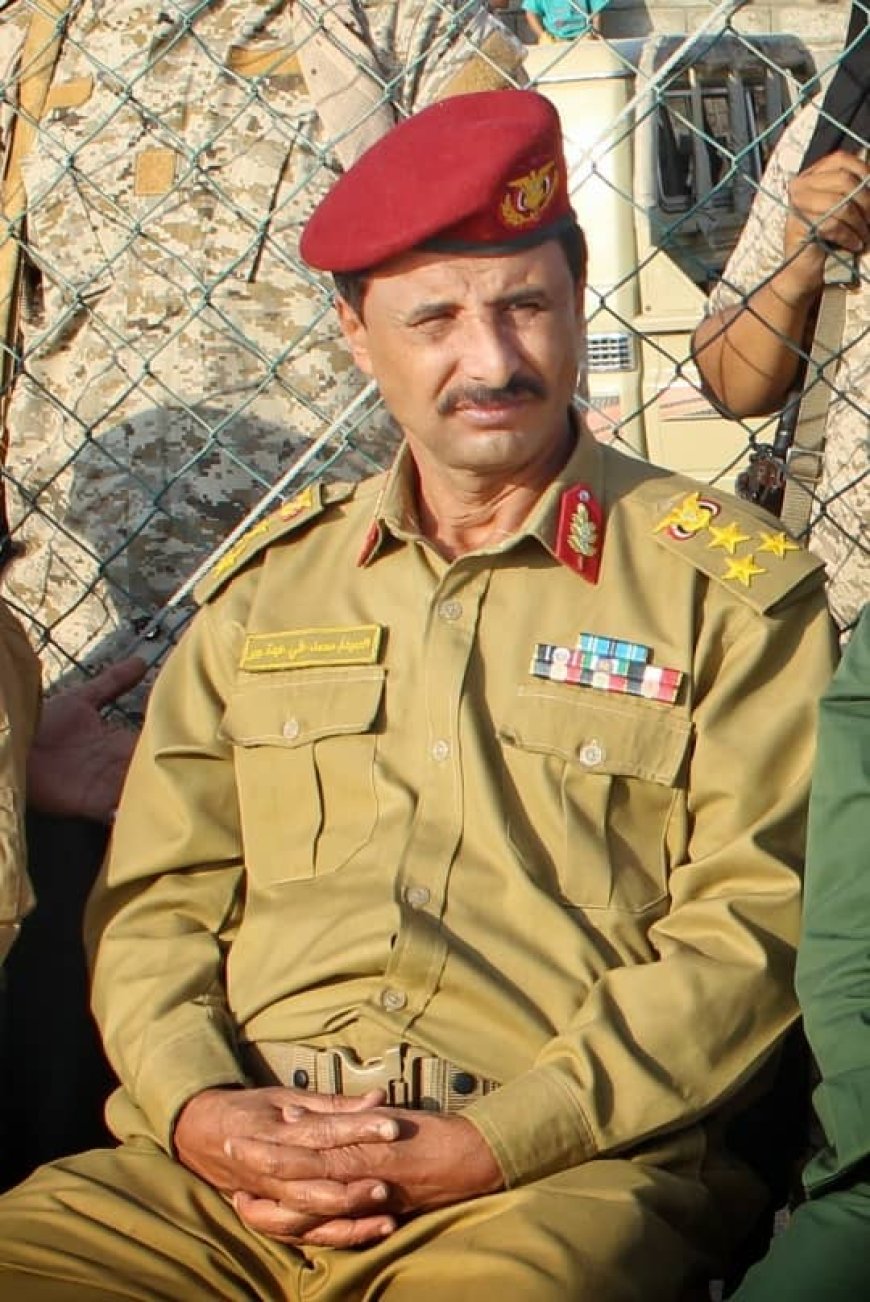 القائد  الصامت