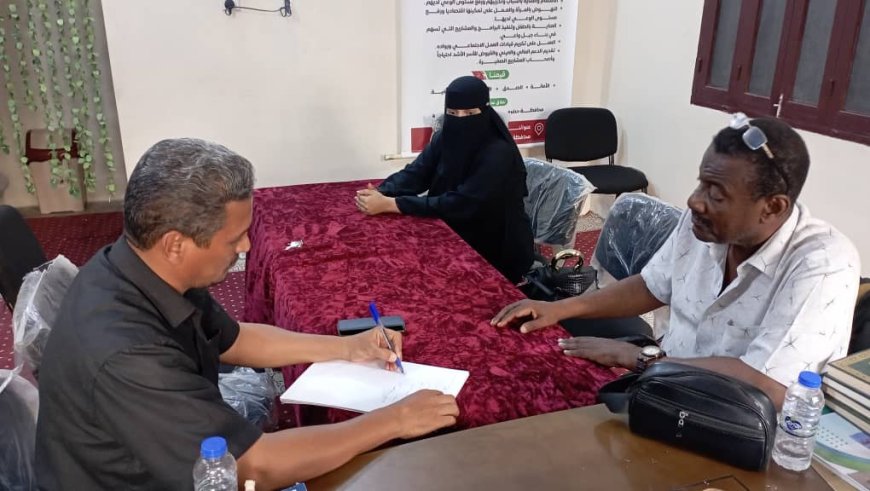 مناقشة اوجه التعاون المشترك بين مؤسسة الأحقاف التنموية و جمعية الصديق التنموية