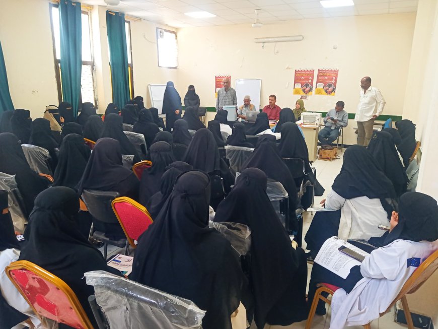 أمين محلي زنجبار يدشن دورة العاملين الصحيين المشاركين بحملة التحصين ضد شلل الأطفال