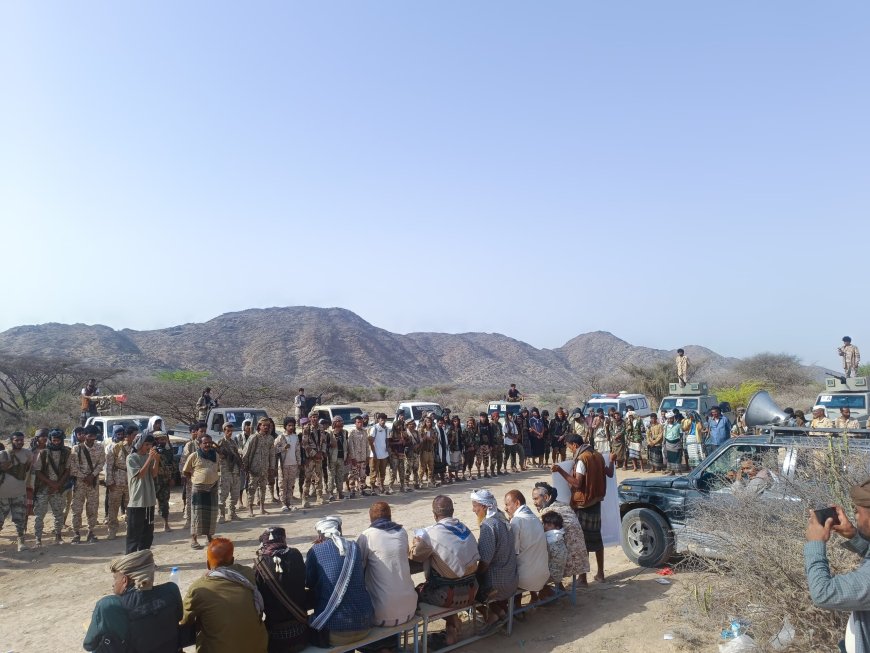الشيخ مزاحم يعلن جاهزية المقاومة في المنطقة الوسطى بأبين لتأمين طريق عقبة ثرة والتصدي لأي تهديدات أمنية