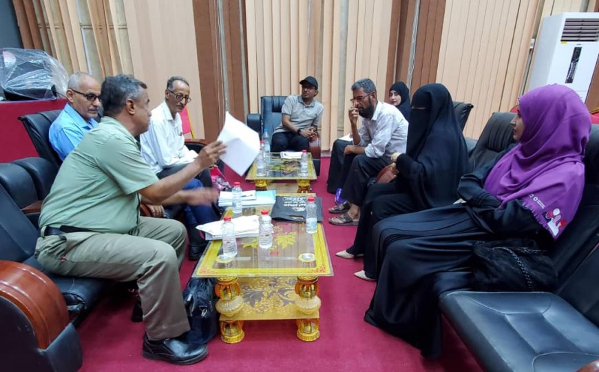 لأجل ضبط وتنظيم شبكات الإنترنت بعدن.. المحوري يلتقي قيادة اللجان المجتمعية ومديري مكاتب الثقافة بالعاصمة عدن