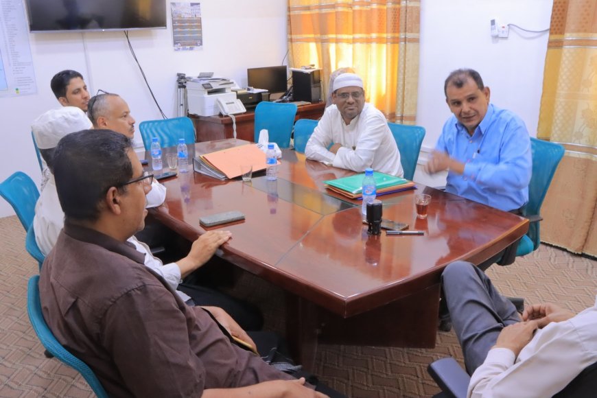إقرار النزول الميداني على جميع المرافق الصحية الخاصة والتأكد من تراخيصها واتخاذ الاجراءات القانونية للمخالفة بوادي حضرموت