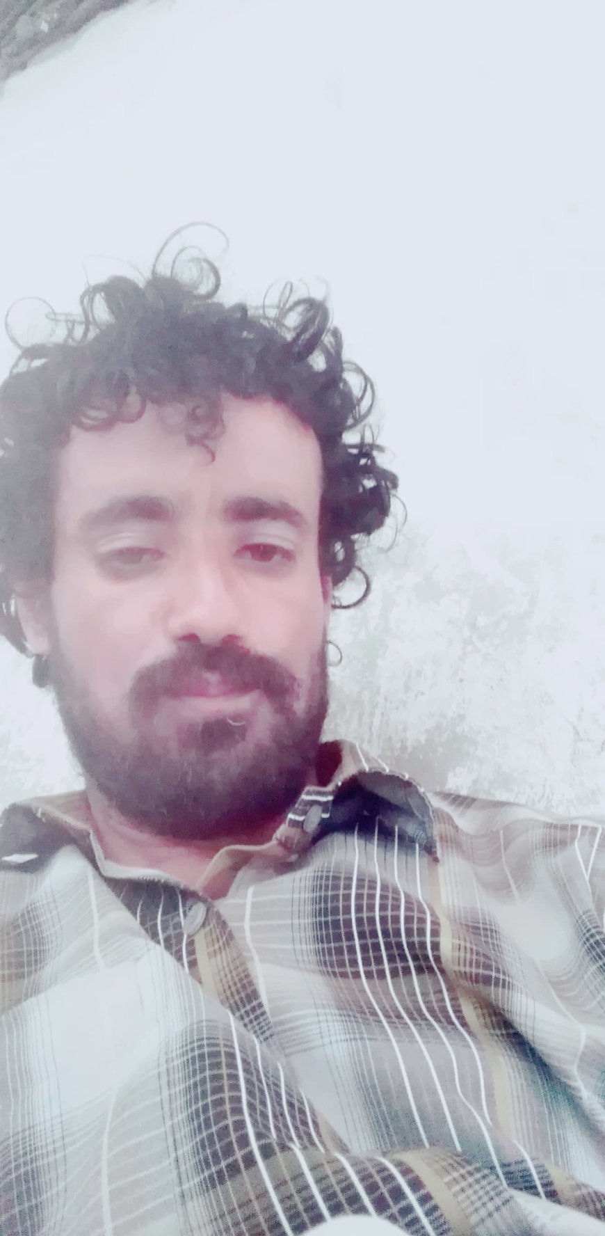 شاب مريض نفسي مفقود في عدن.. أسرته تطلق نداء استغاثة مؤلم