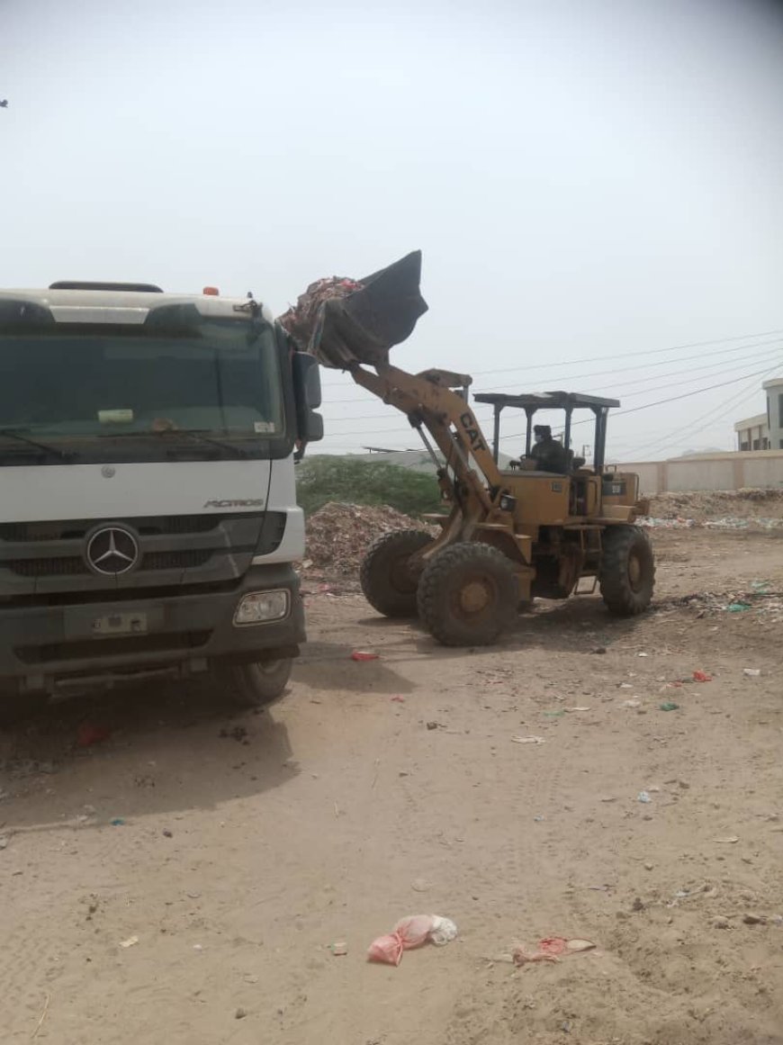 حملة نظافة واسعة تستهدف العبر الشرقي بمدينة جعار "الحافة والمشروع "