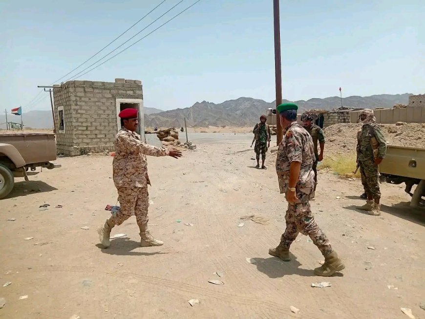قيادة اللواء السادس صاعقة تكرم قطاع نصاب الأمني نظير إنجازهم الميداني