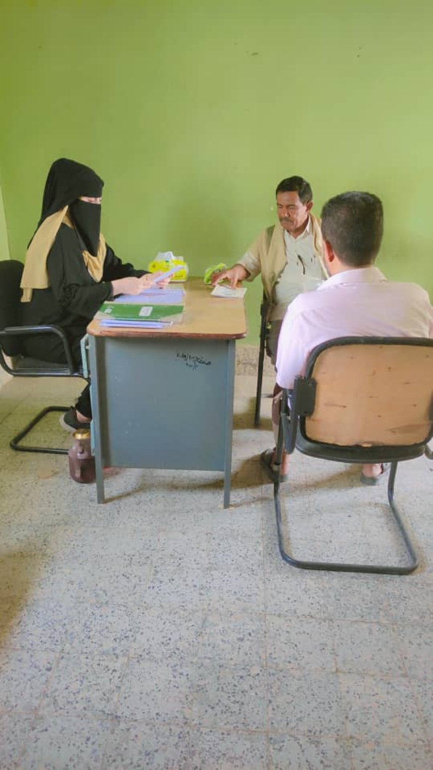مدير عام مديرية مودية يلتقي رئيسة جمعية الخير النسوية ويؤكد دعم السلطة المحلية لجهودها