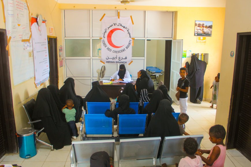 المركز الصحي للهلال الأحمر اليمني في أبين يعمل بوتيرة عالية لخدمة أهالي زنجبار وضواحيها