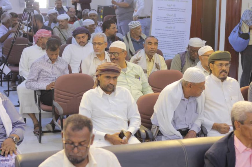 برعاية رسمية وحضور شعبي واسع.. تريم تحيي ذكرى الشاعر الكبير طالب بن شملان "أبو عمر"