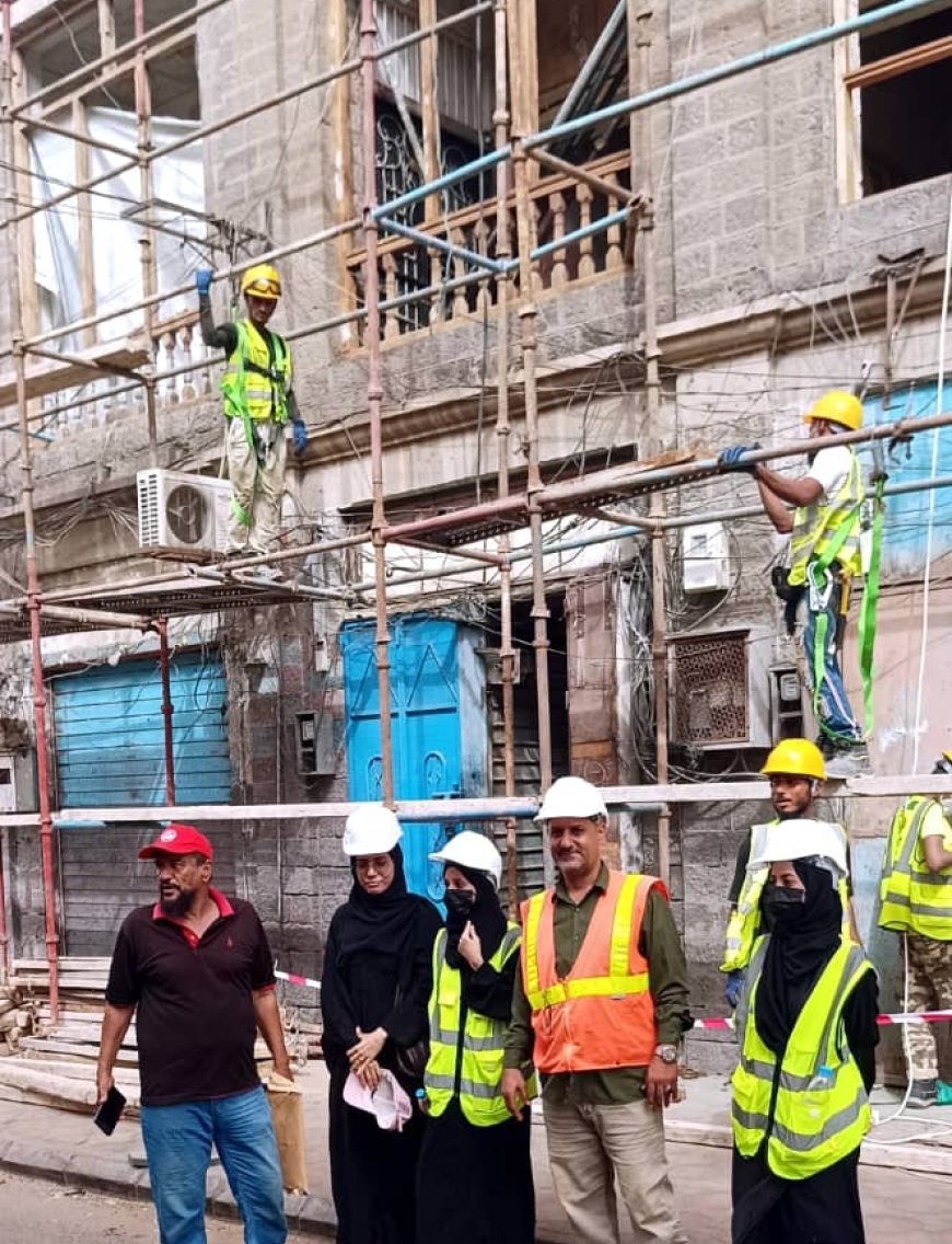 بقيادة المهندس خالد.. كريتر تشهد نهضة تراثية عبر ترميم منازلها القديمة